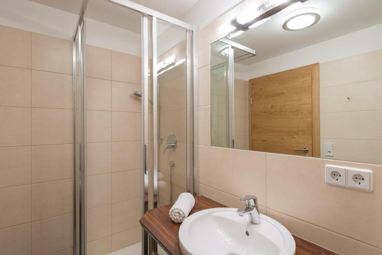 Apartment Paula เซเฟลด์ อิน ทิโรล ภายนอก รูปภาพ